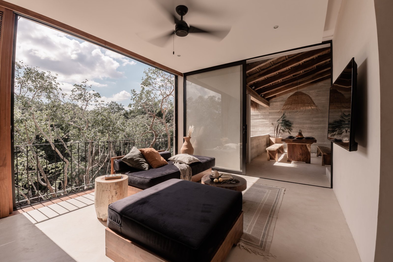 Kinich-Nah Architecture